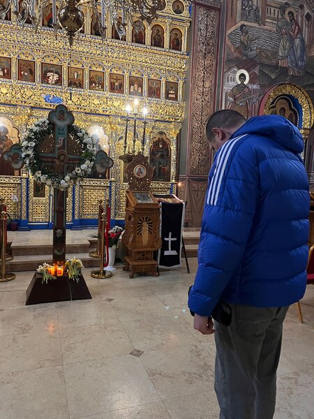 Barbat, 48 de ani, din Bucuresti, 1,96 m, 95 kg, divortat,